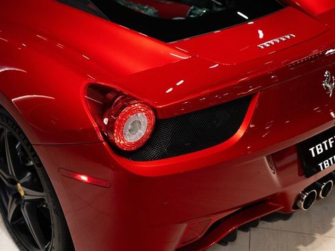 Used 2010 Ferrari 458 Italia Coupe RWD image 10