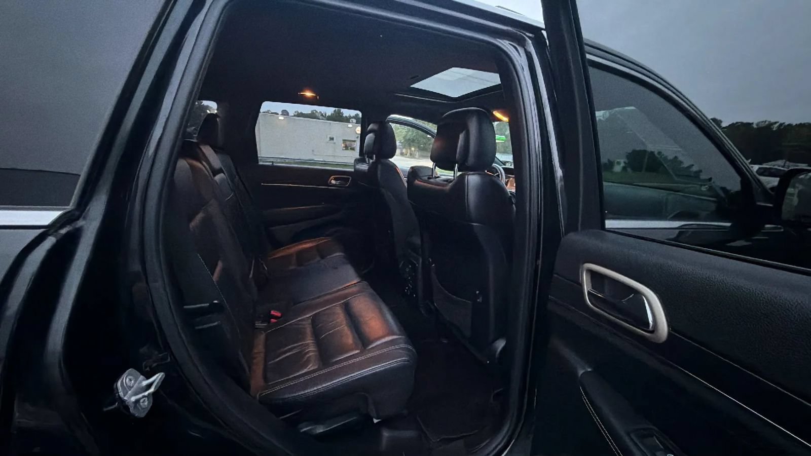 Used 2014 Jeep Grand Cherokee Limited AWD/4WD image 42