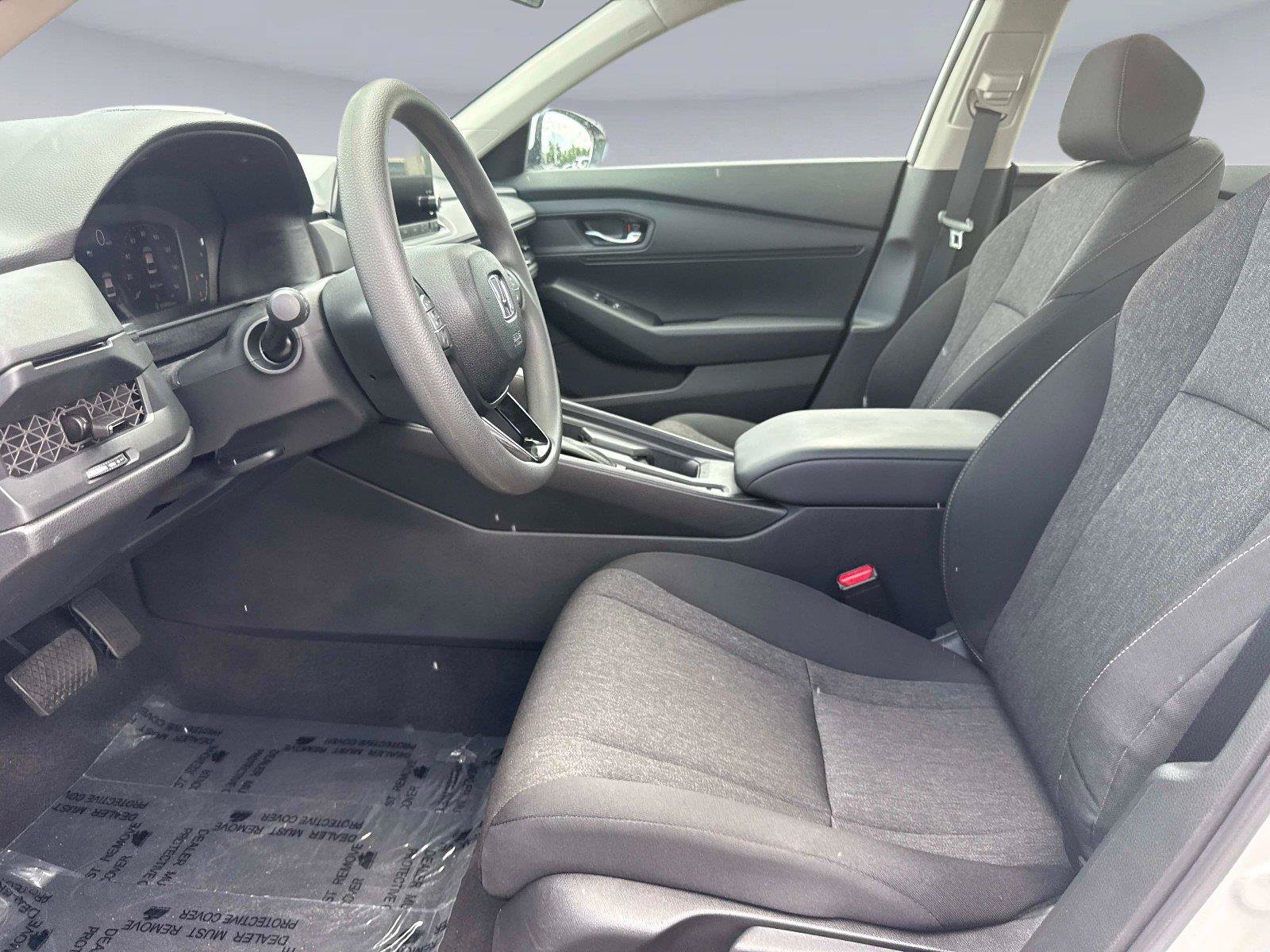 Certified 2025 Honda Accord LX image 19