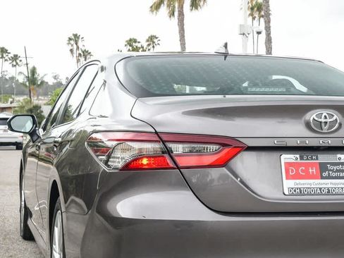 Used 2024 Toyota Camry LE FWD image 6