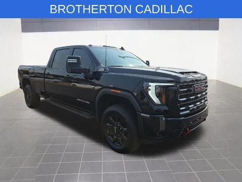 Used 2024 GMC Sierra 3500 AT4 w/ AT4 Premium Plus Package AWD/4WD image 3