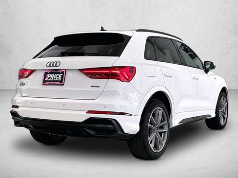 Used 2022 Audi Q3 2.0T Premium Plus AWD/4WD image 2