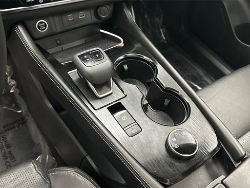 Certified 2023 Nissan Rogue Platinum w/ Platinum Premium Package image 16