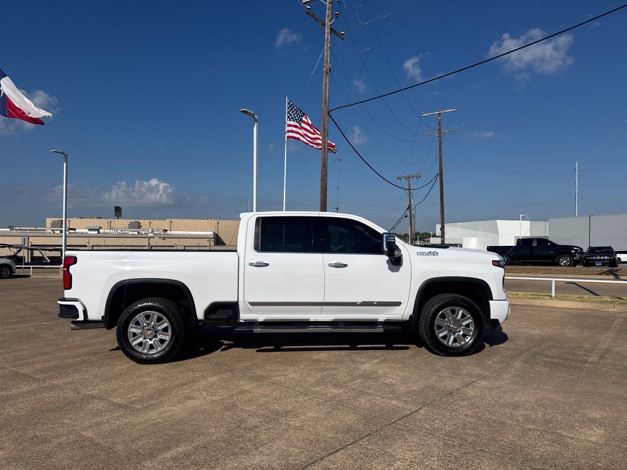 Used 2024 Chevrolet Silverado 2500 High Country w/ High Country Premium Package AWD/4WD image 29