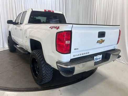 Used 2018 Chevrolet Silverado 1500 LT AWD/4WD image 24