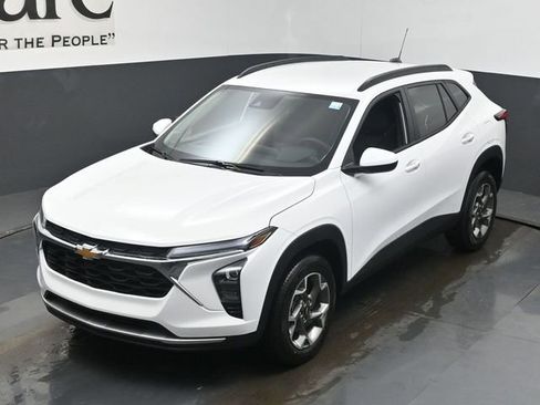 New 2026 Chevrolet Trax LT w/ Driver Confidence Package image 23