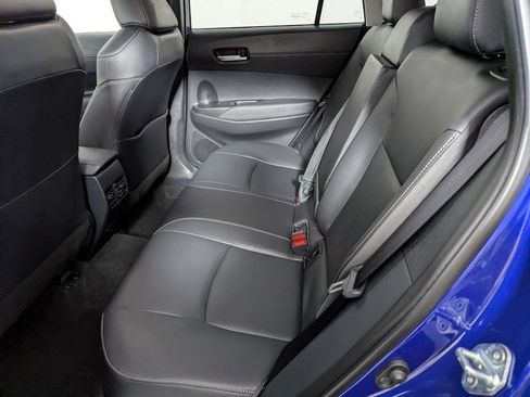 Certified 2022 Toyota Corolla Cross XLE image 48