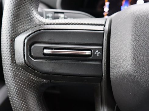 Used 2023 Chevrolet Colorado Trail Boss w/ LPO, Flex Utility Package image 6