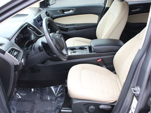 Used 2022 Ford Edge SE AWD/4WD image 11