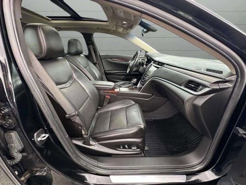 Used 2019 Cadillac XTS Luxury image 23