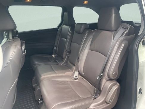 Used 2018 Honda Odyssey EX-L image 18