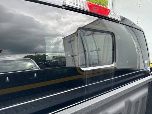 Used 2023 Ford Ranger XLT w/ Equipment Group 302A High image 5