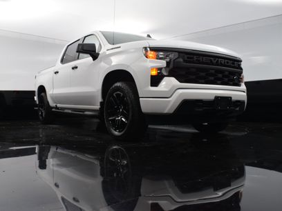 New 2025 Chevrolet Silverado 1500 Custom w/ Turbomax Blackout Package