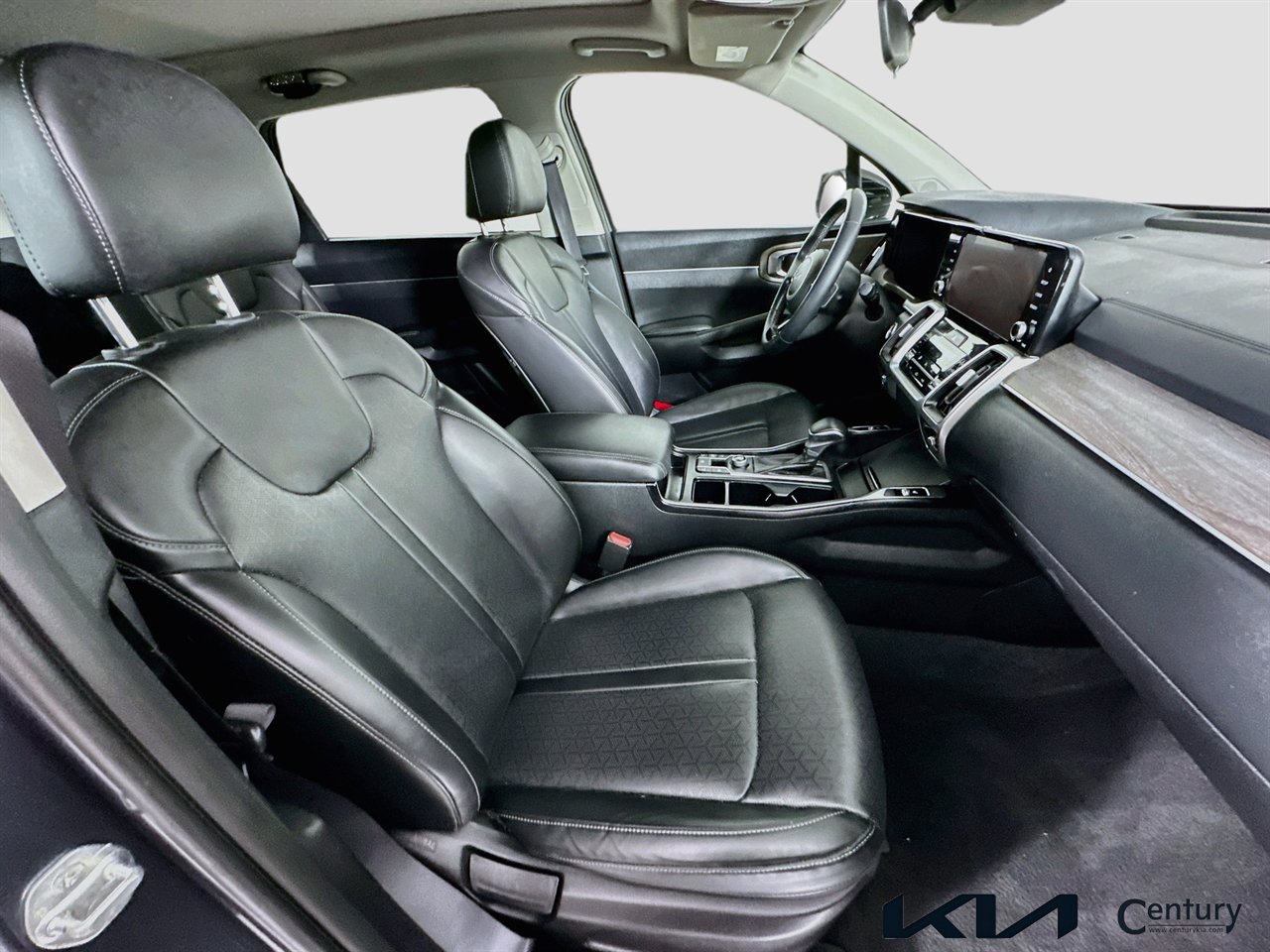 Used 2022 Kia Sorento EX w/ Panoramic Sunroof Package FWD image 29