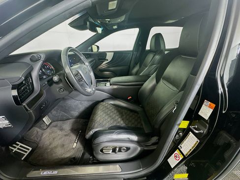 Used 2018 Lexus LS 500 F Sport w/ Performance Package image 13