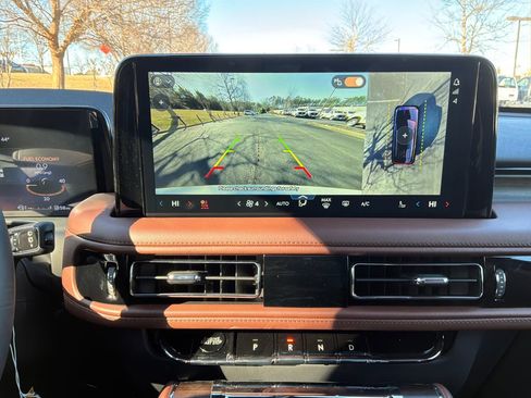 New 2026 Lincoln Aviator Reserve image 27