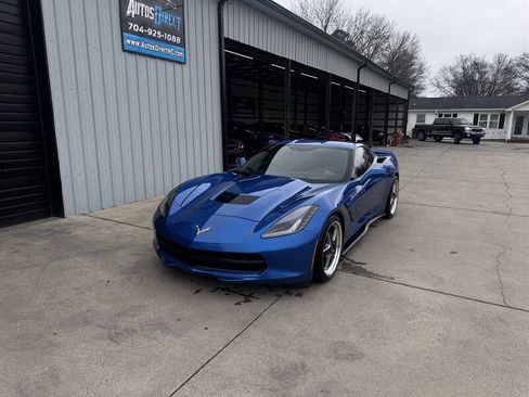 Used 2015 Chevrolet Corvette Stingray Coupe w/ 3LT Preferred Equipment Group image 15