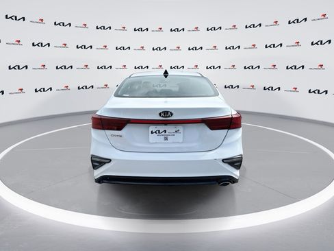 Used 2021 Kia Forte LXS FWD image 7