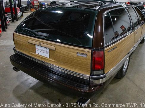 Used 1996 Buick Roadmaster Estate image 15