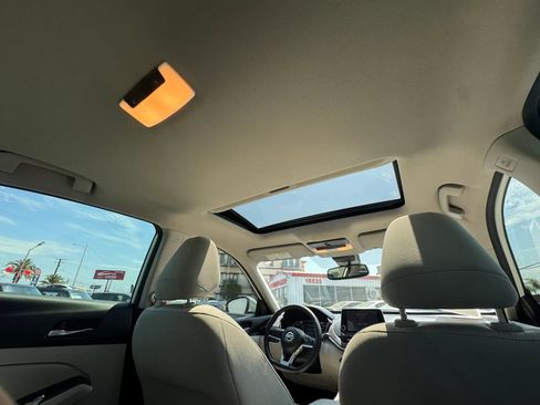 Used 2019 Nissan Altima 2.5 SV FWD image 25
