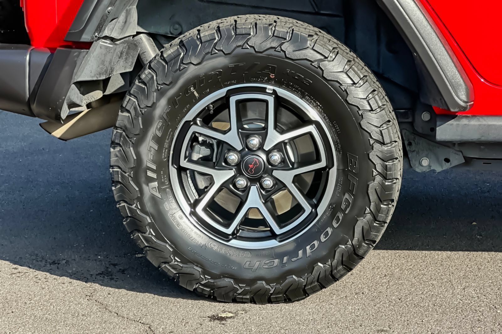 Used 2025 Jeep Wrangler Unlimited Rubicon AWD/4WD image 38