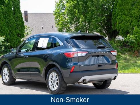 Used 2022 Ford Escape SE w/ Cold Weather Package AWD/4WD image 7