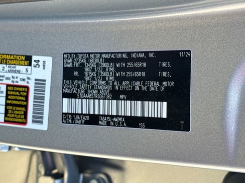 Used 2024 Toyota Grand Highlander XLE image 48