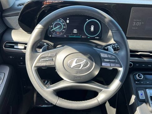 Used 2023 Hyundai Palisade Limited FWD image 21