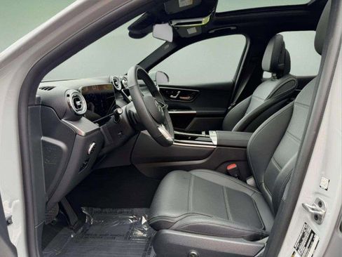 Certified 2026 Mercedes-Benz GLC 300 4MATIC image 23