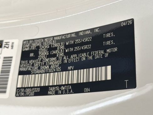 Certified 2026 Lexus TX 500h AWD w/ Technology Package image 28