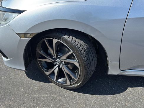 Used 2020 Honda Civic Sport image 5