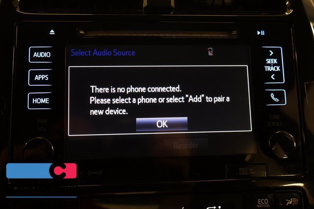 Used 2016 Toyota Prius Four w/ Advanced Technology Package FWD image 26