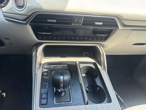 Used 2026 MAZDA CX-90 Plug-In Hybrid w/ Premium Plus AWD/4WD image 11