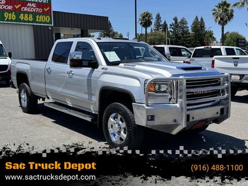 Used 2017 GMC Sierra 3500 SLT w/ Duramax Plus Package AWD/4WD image 1