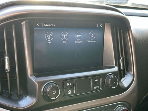 Used 2022 GMC Canyon AT4 w/ Driver Alert Package image 12