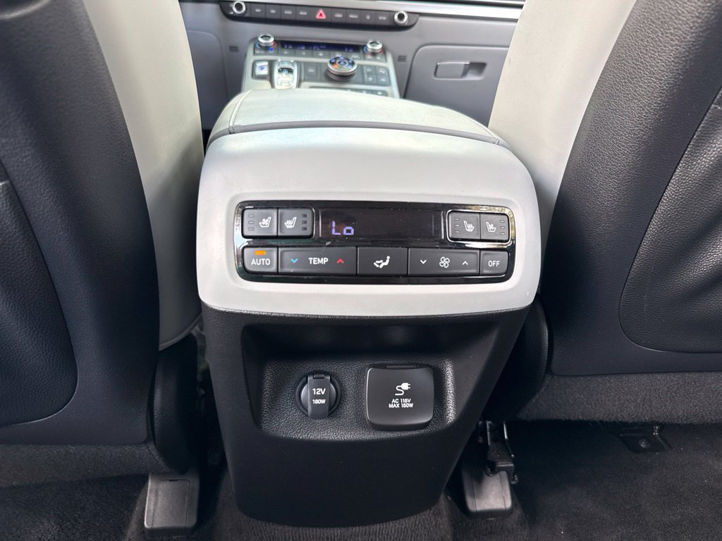 Used 2023 Hyundai Palisade SEL AWD/4WD image 26