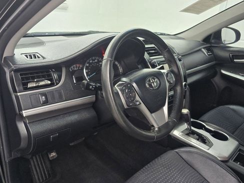 Used 2013 Toyota Camry SE FWD image 11