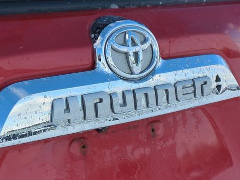 Used 2016 Toyota 4Runner Limited image 5