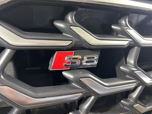 Used 2023 Audi S8 w/ S8 Comfort Plus Package image 33