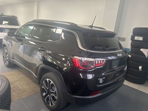 Used 2022 Jeep Compass Limited AWD/4WD image 4