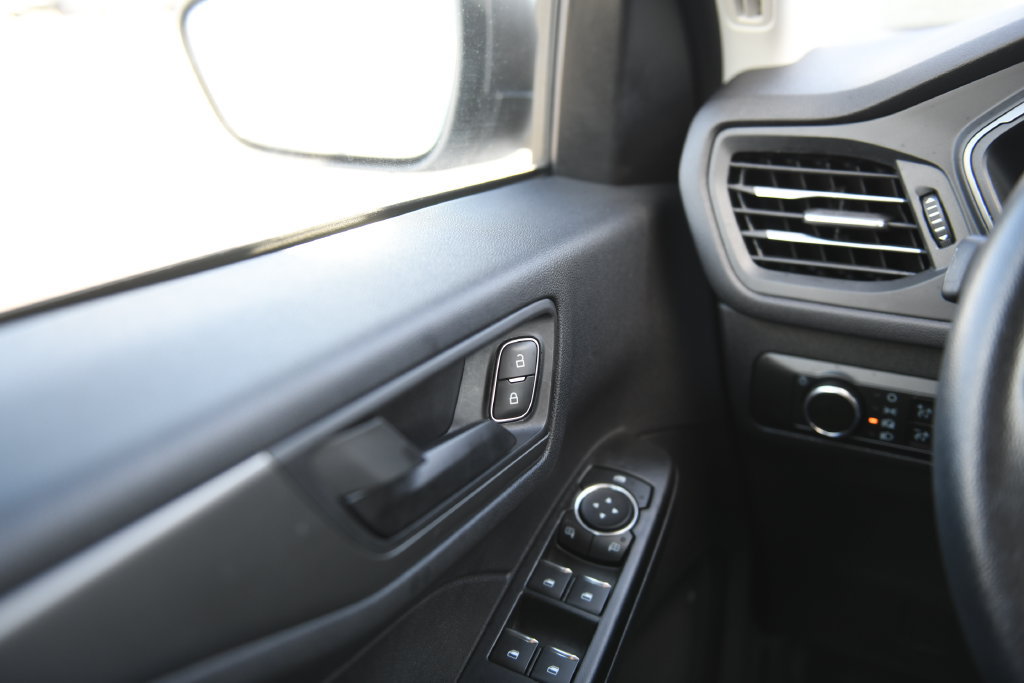 Used 2025 Ford Escape Active FWD image 27