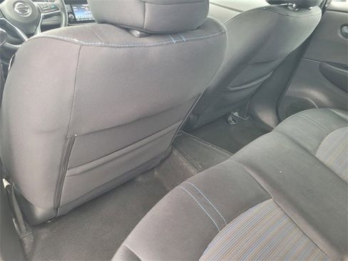 Used 2018 Nissan Leaf SV w/ SV Technology Package image 14