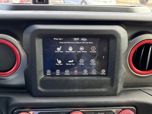 Used 2020 Jeep Gladiator Sport w/ Quick Order Package 24S image 17