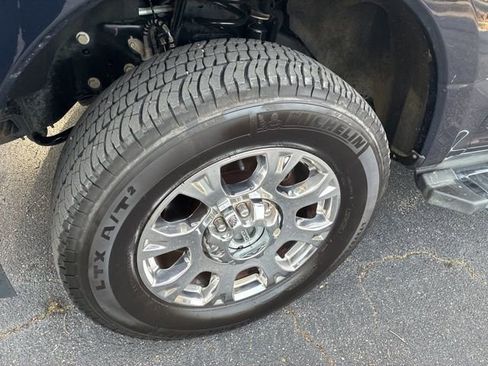 Used 2022 Ford F350 Lariat w/ Lariat Ultimate Package image 11