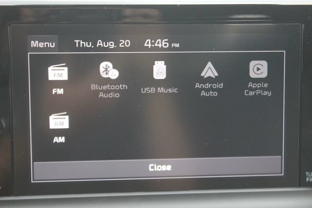 Used 2025 Kia Seltos LX AWD/4WD image 6