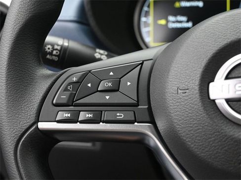 New 2025 Nissan Versa SV w/ Trunk Package image 19