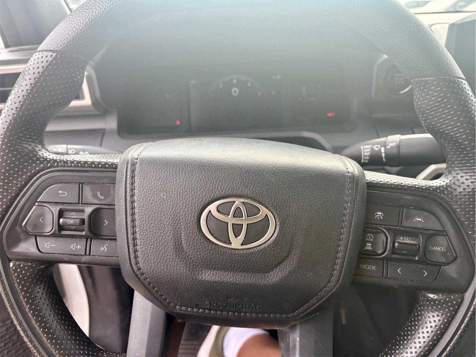 Used 2025 Toyota Tacoma SR RWD image 12