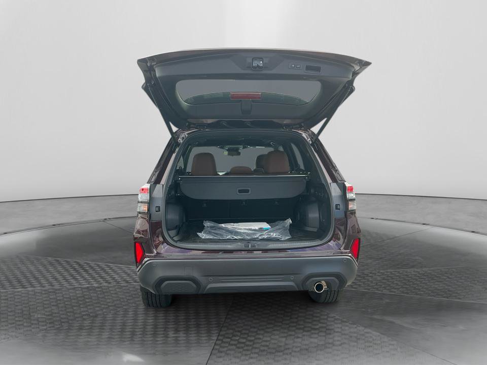 Used 2026 Subaru Forester Touring AWD/4WD image 15