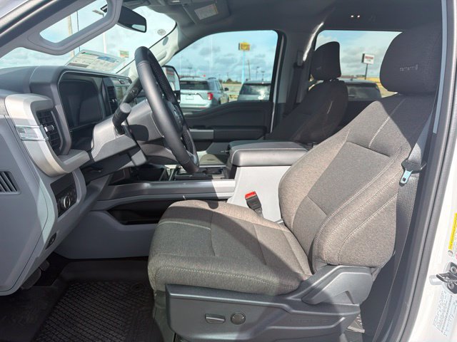 New 2027 Ford F250 XLT w/ XLT Premium Package AWD/4WD image 14