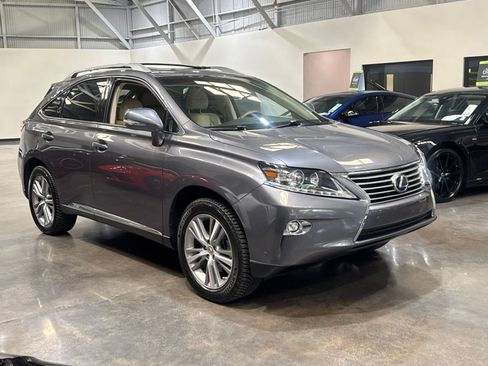 Used 2015 Lexus RX 450h FWD image 4